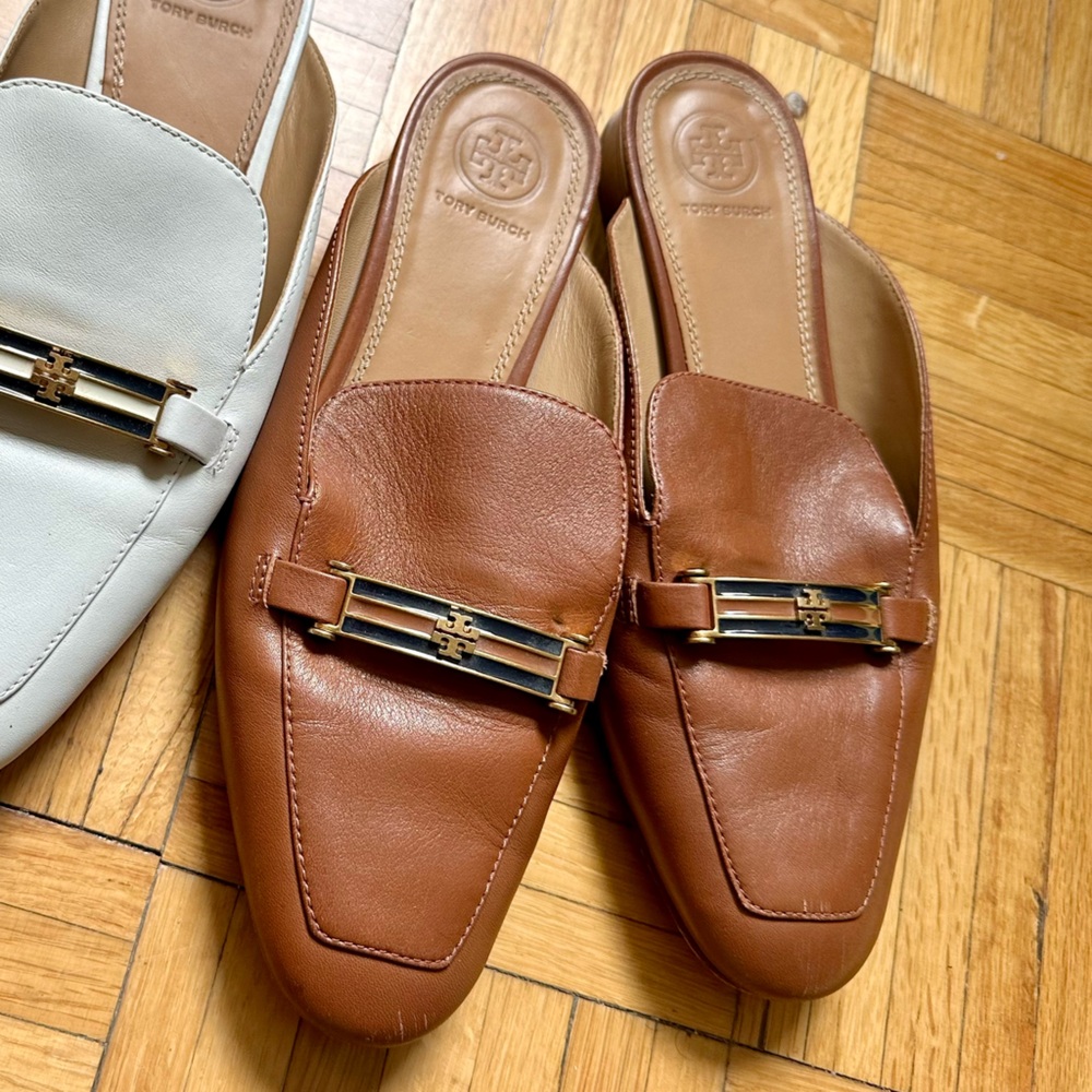Tory Burch Camel Amelia Mules, Sz 8